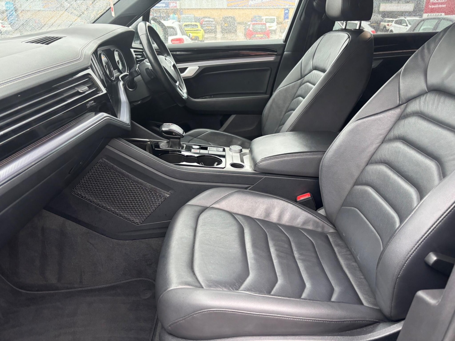 Used Volkswagen Touareg for sale - 77278734: Photo 15