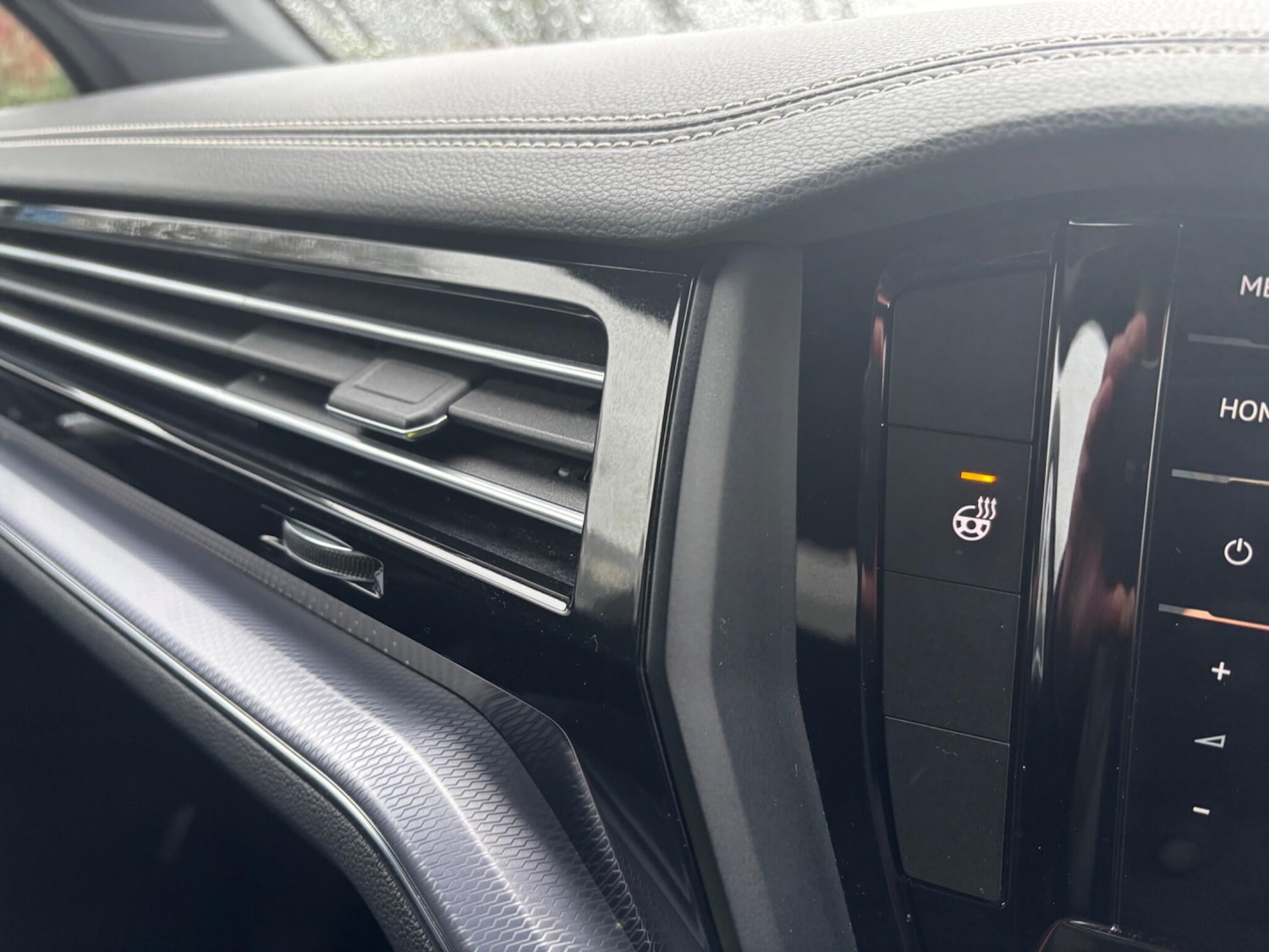 Used Volkswagen Touareg for sale - 77278734: Photo 44