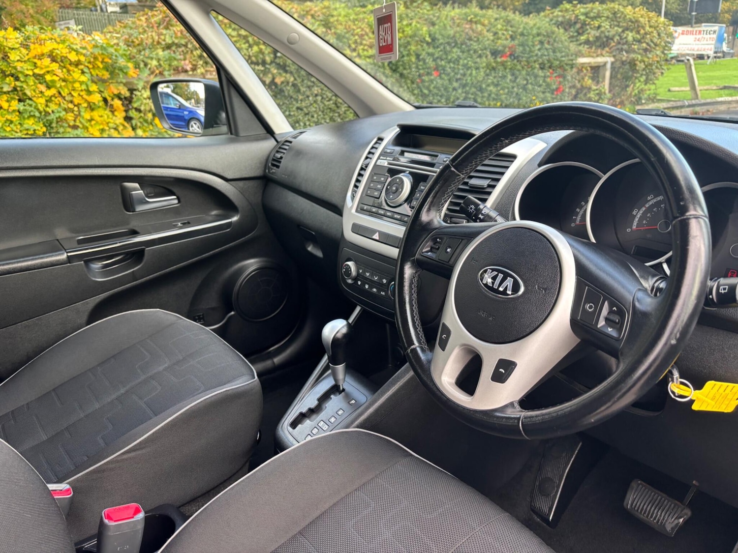 Used Kia Venga 2015 for sale - 76326774: Photo 9