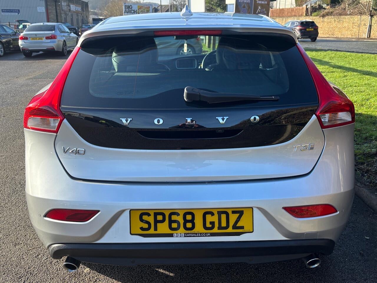 Used Volvo V40 2018 for sale - 77345363: Photo 6