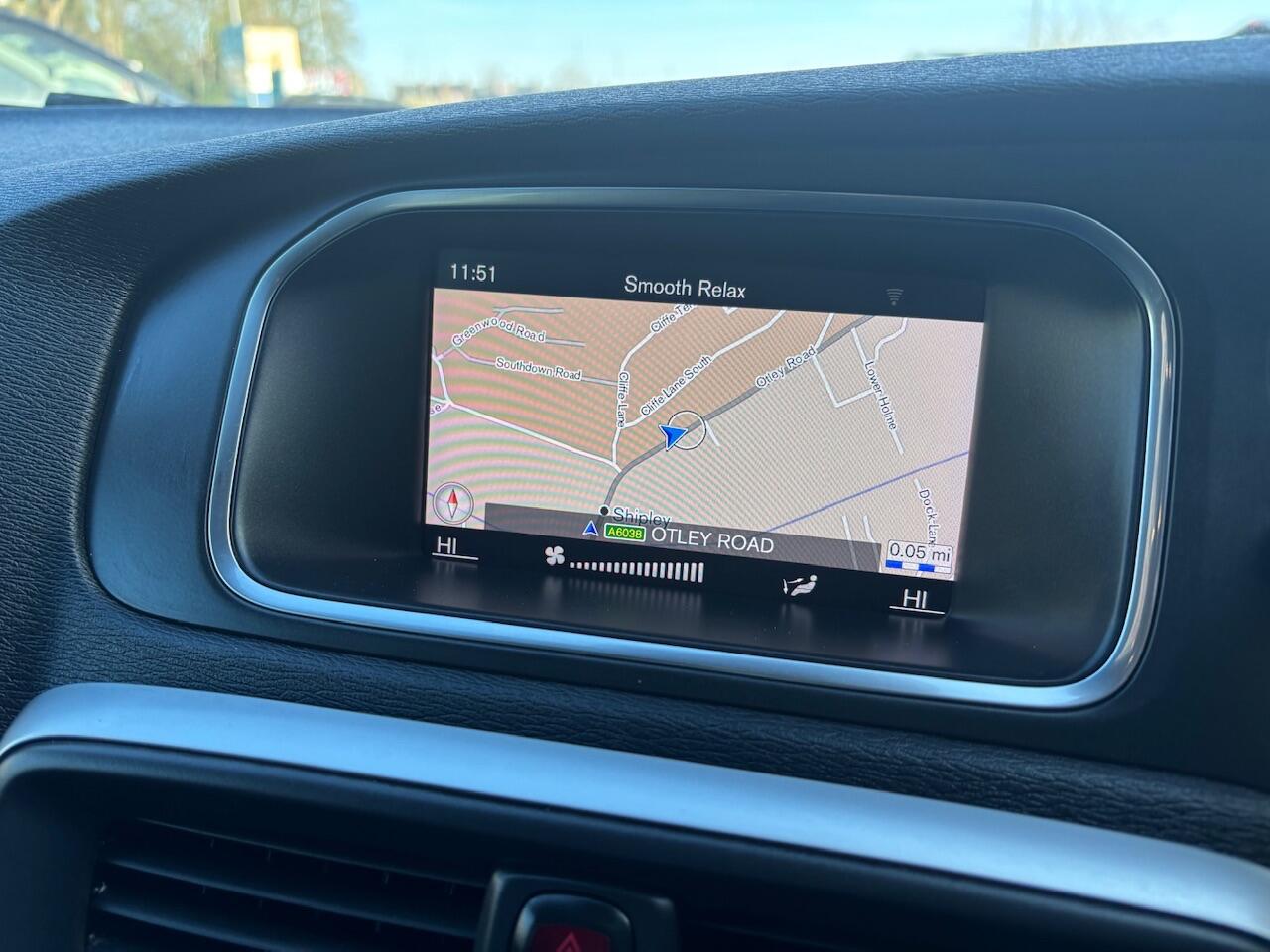 Used Volvo V40 2018 for sale - 77345363: Photo 8