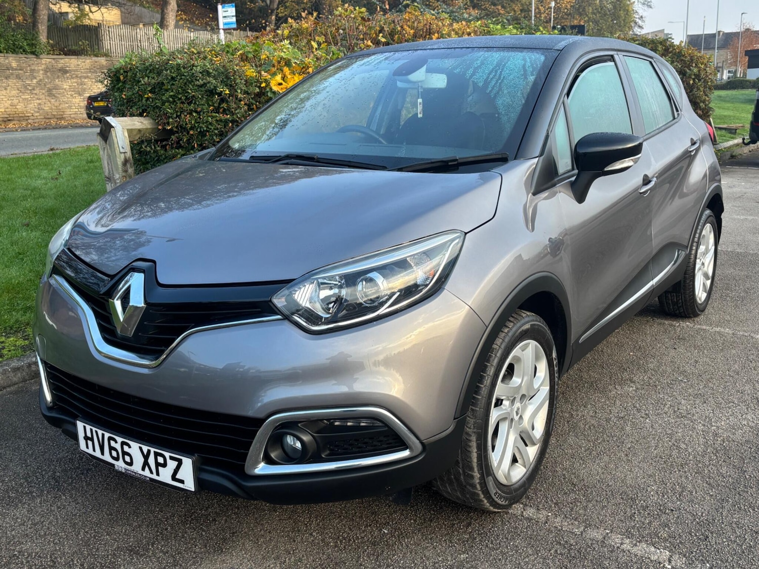 Used Renault Captur 2016 for sale - 76513213: Photo 1