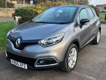 Used Renault Captur 2016 for sale - 76513213: Photo