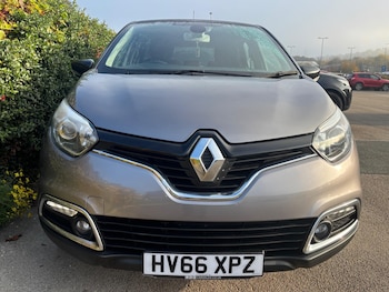 Used Renault Captur 2016 for sale - 76513213: Photo