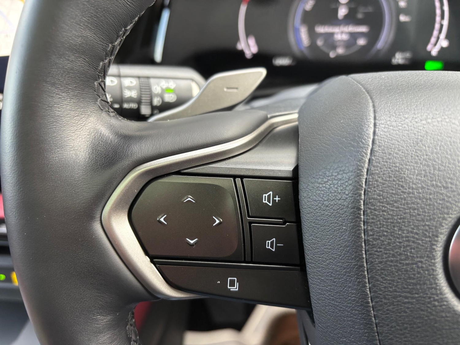 Used Lexus NX 2023 for sale - 76832655: Photo 36