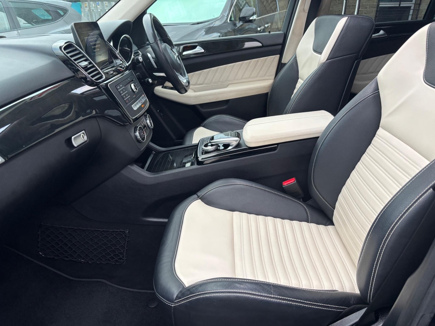 Used Mercedes-Benz GLE 2016 for sale - 77074342: Photo 16