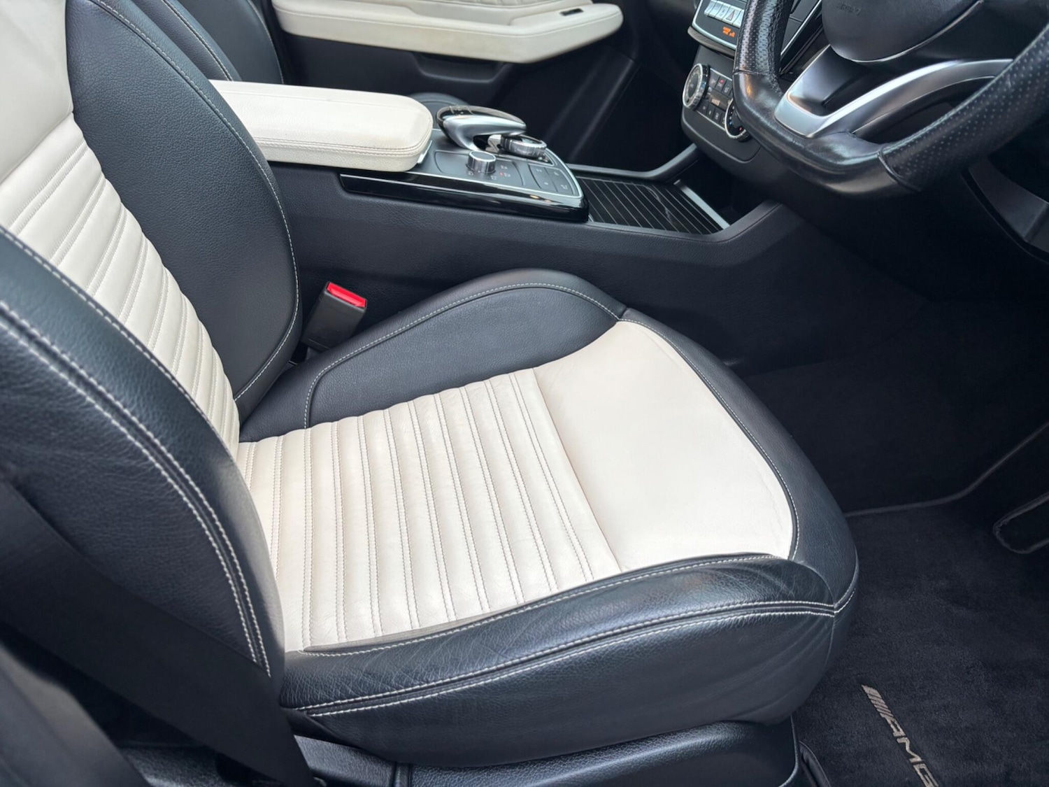 Used Mercedes-Benz GLE 2016 for sale - 77074342: Photo 40