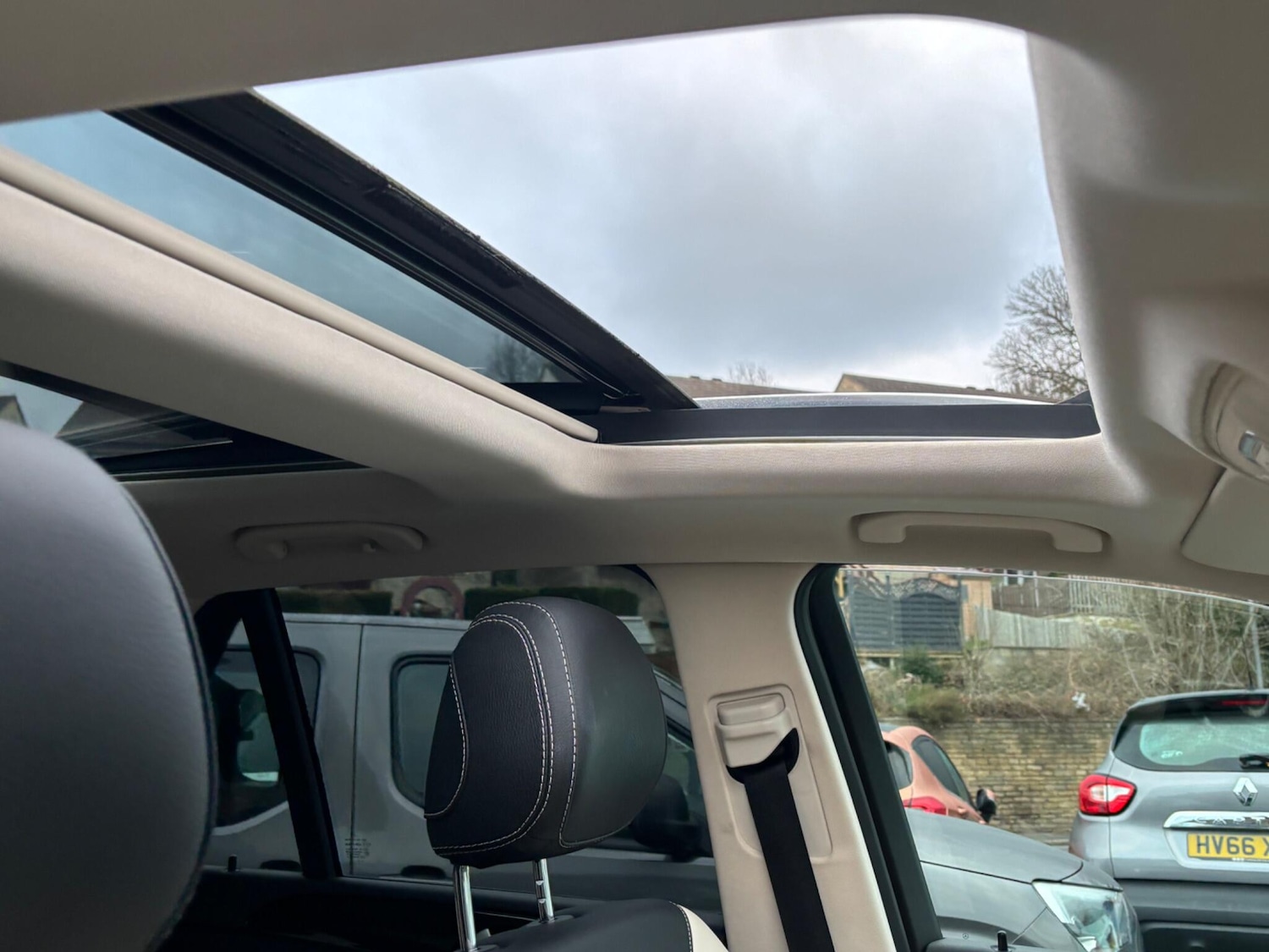 Used Mercedes-Benz GLE 2016 for sale - 77074342: Photo 9