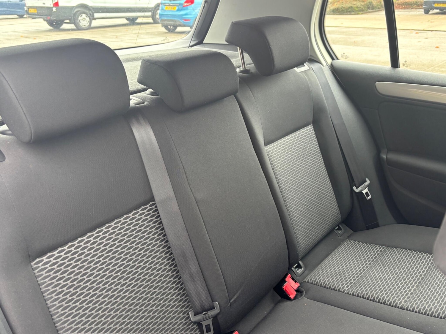 Used Volkswagen Golf 2009 for sale - 76431935: Photo 12