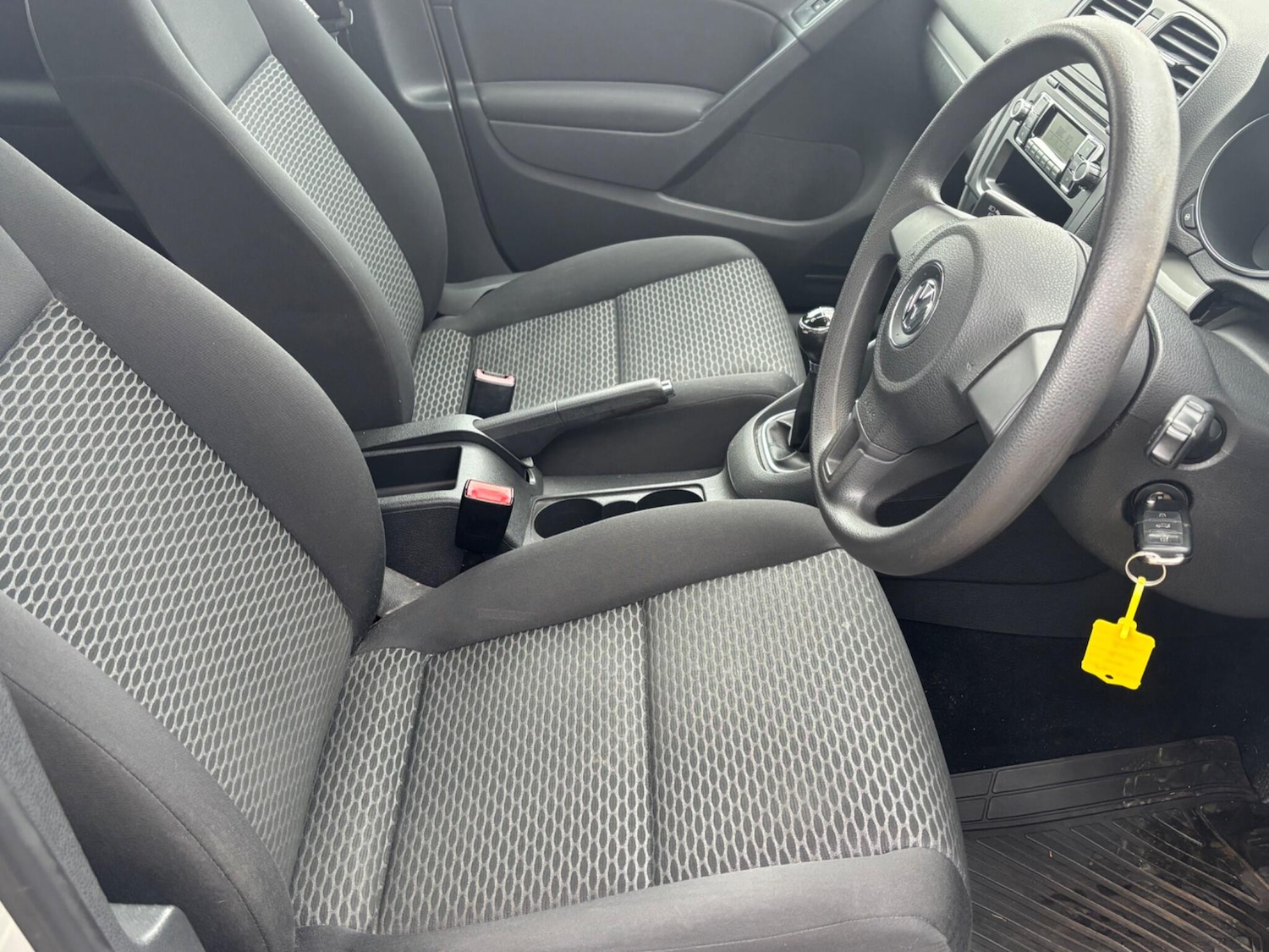 Used Volkswagen Golf 2009 for sale - 76431935: Photo 8