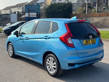 Used Honda Jazz 2018 for sale - 77978178: Photo