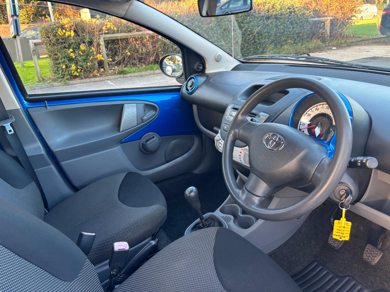 Used Toyota AYGO 2010 for sale - 76781386: Photo 9