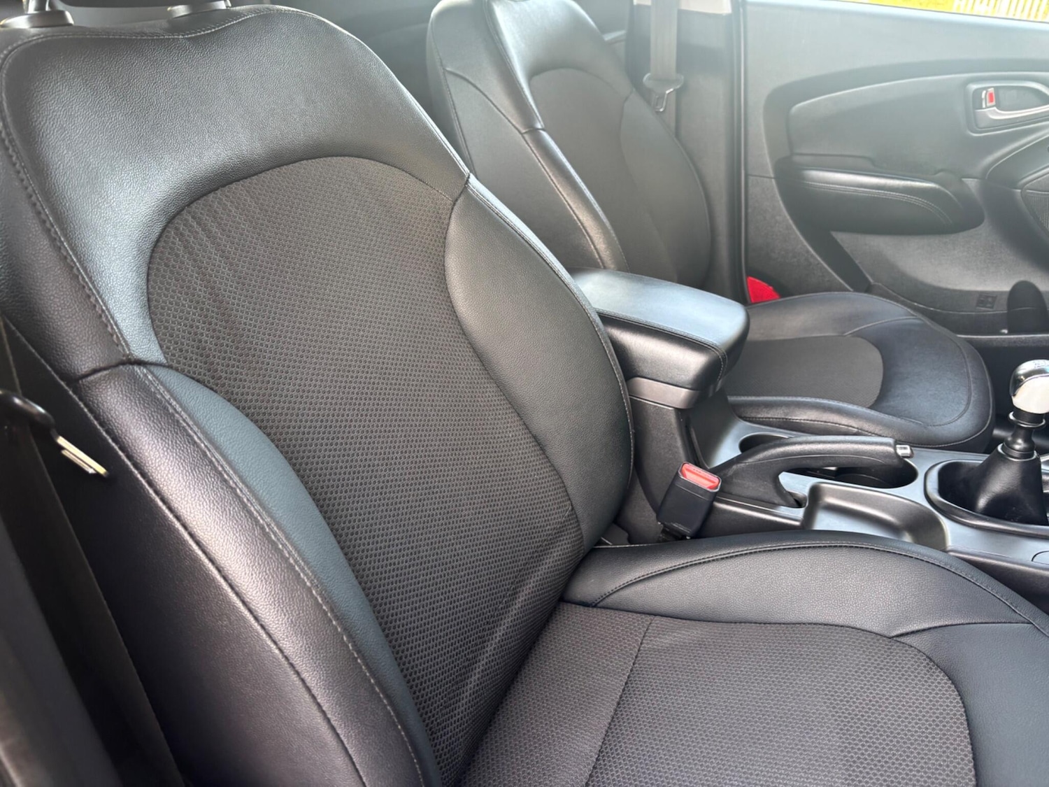 Used Hyundai Ix35 2015 for sale - 76997699: Photo 11