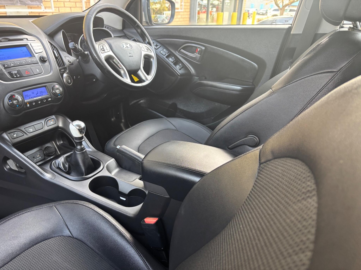 Used Hyundai Ix35 2015 for sale - 76997699: Photo 23