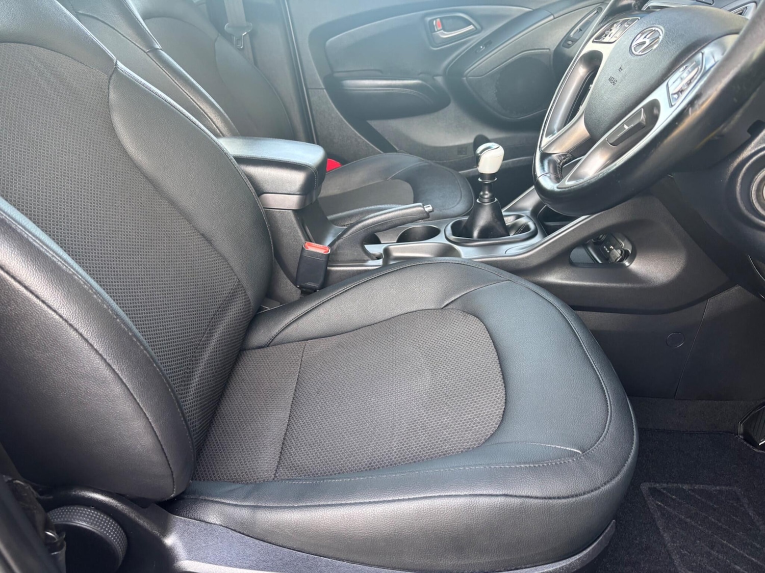 Used Hyundai Ix35 2015 for sale - 76997699: Photo 24