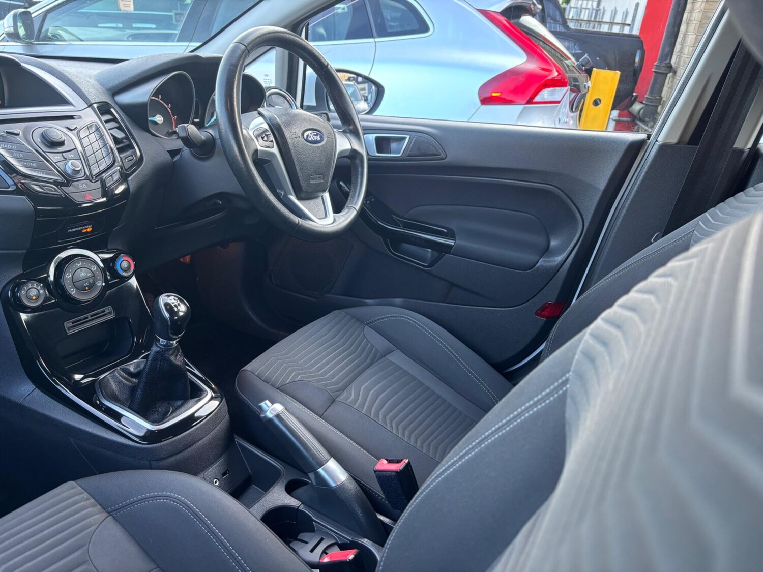 Used Ford Fiesta 2013 for sale - 77345625: Photo 30