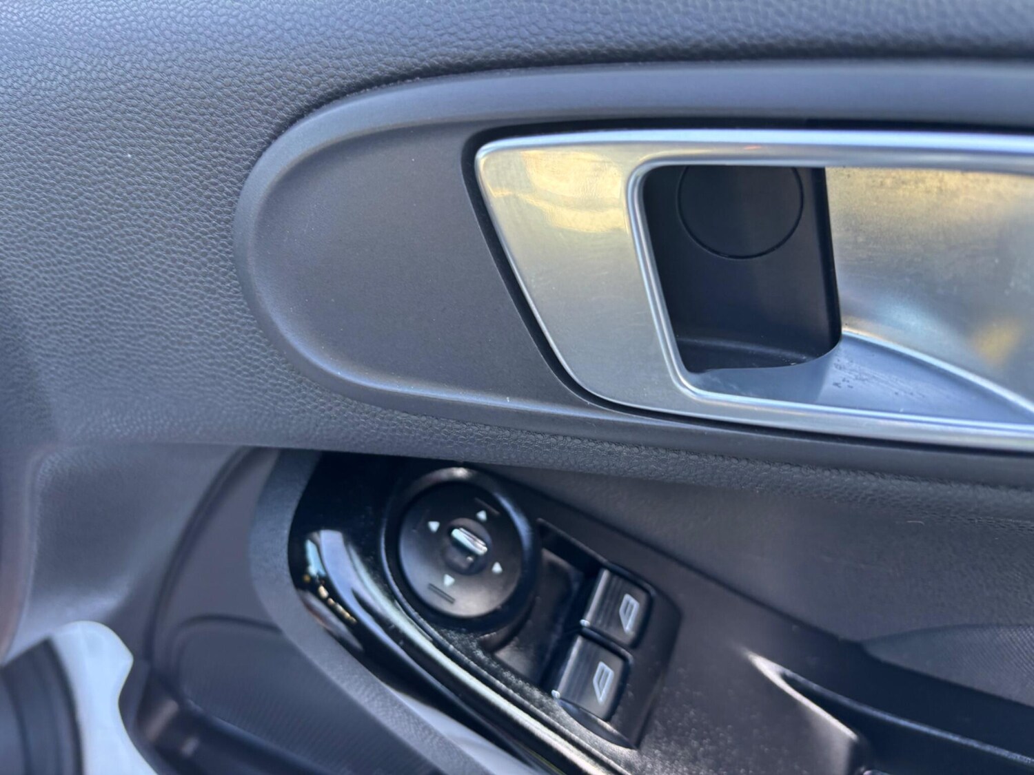 Used Ford Fiesta 2013 for sale - 77345625: Photo 31