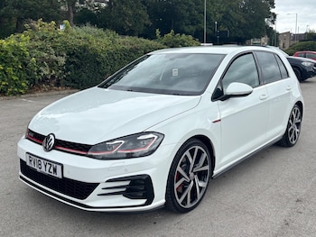 Used Volkswagen Golf 2018 for sale - 75634976: Photo