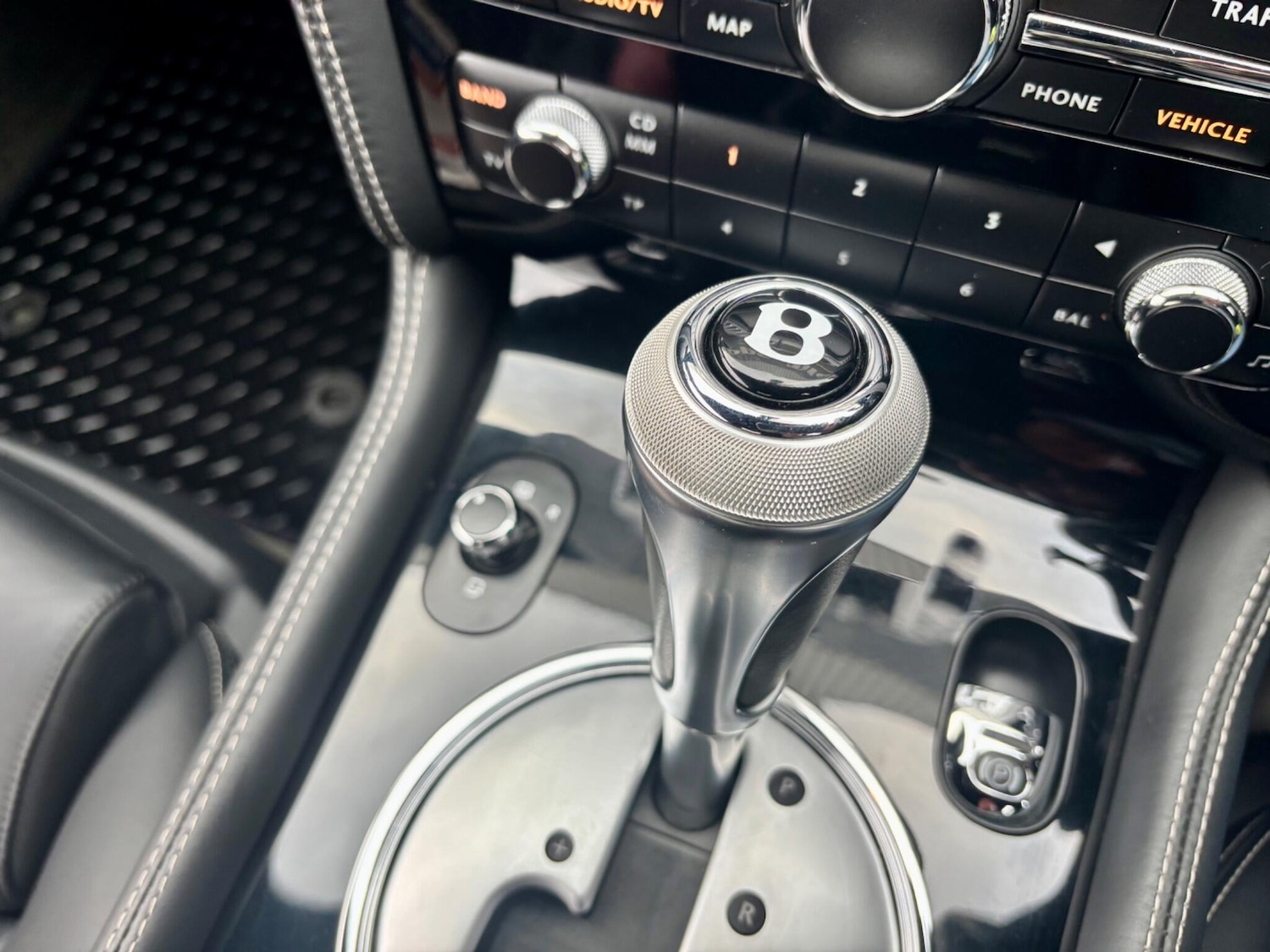 Used Bentley Continental 2010 for sale - 77658138: Photo 15