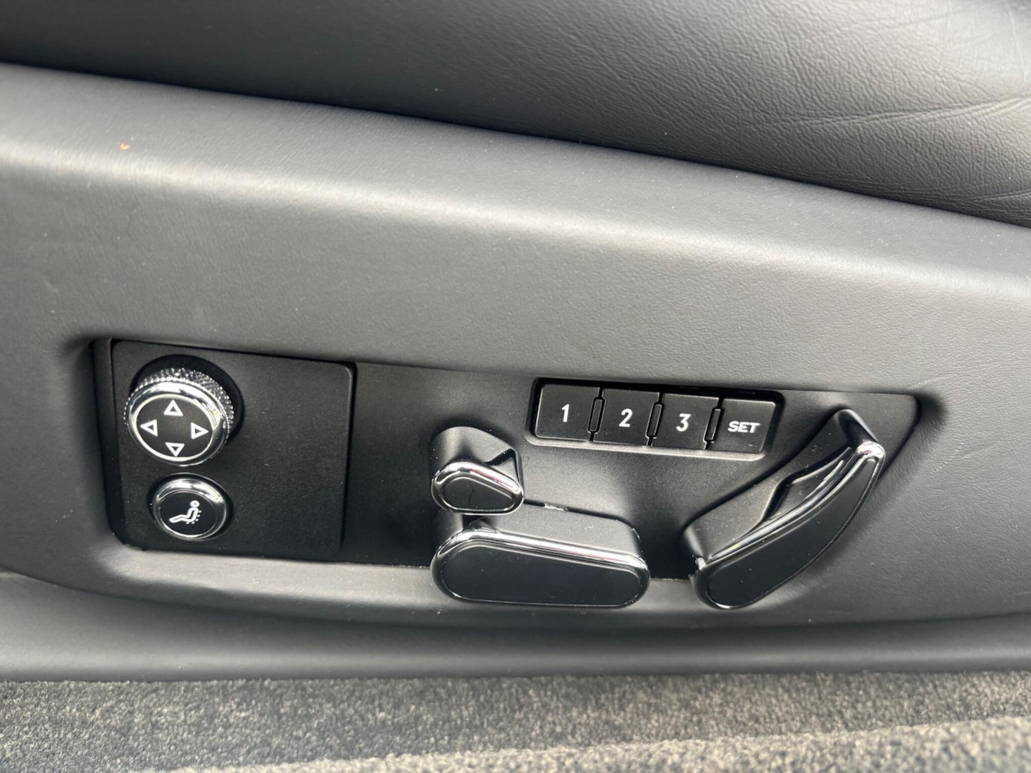 Used Bentley Continental 2010 for sale - 77658138: Photo 21