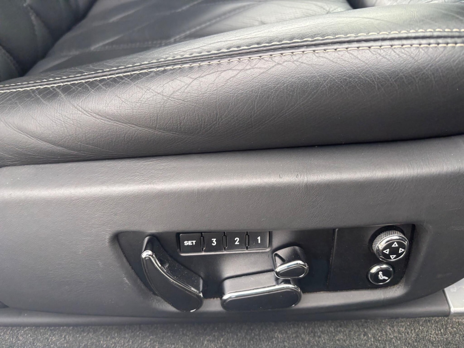 Used Bentley Continental 2010 for sale - 77658138: Photo 22