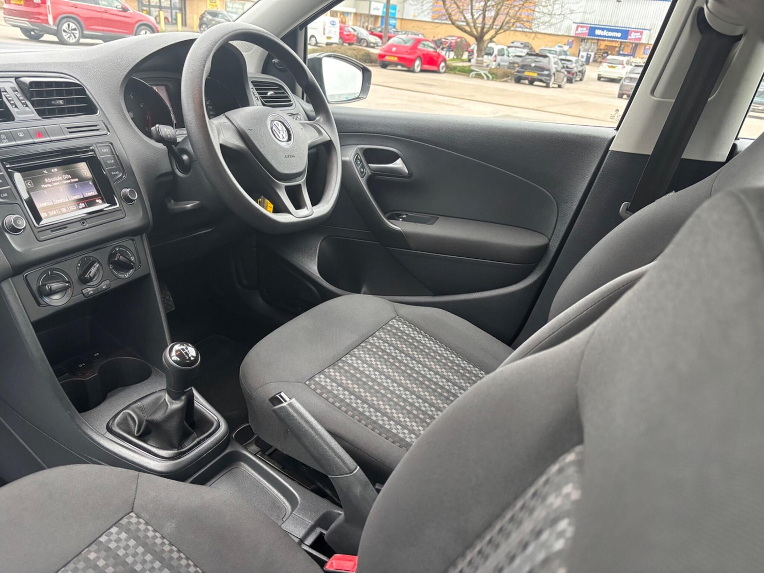 Used Volkswagen Polo for sale - 77793381: Photo 11