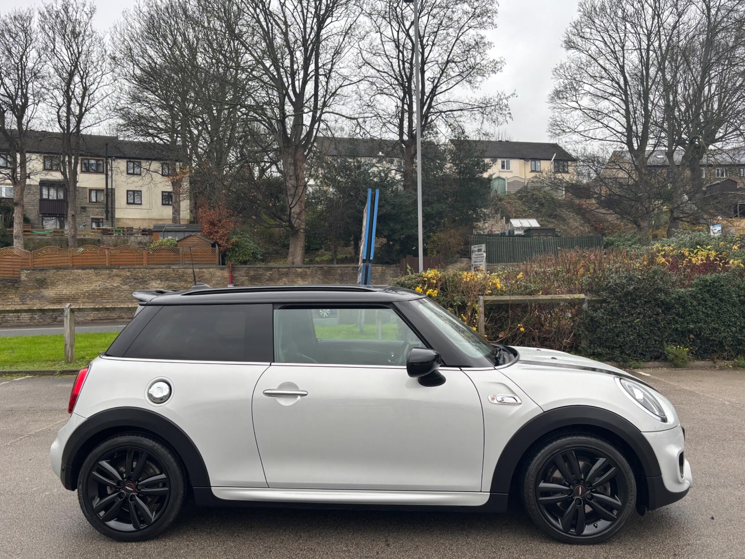 Used MINI Hatch 2019 for sale - 76832860: Photo 7