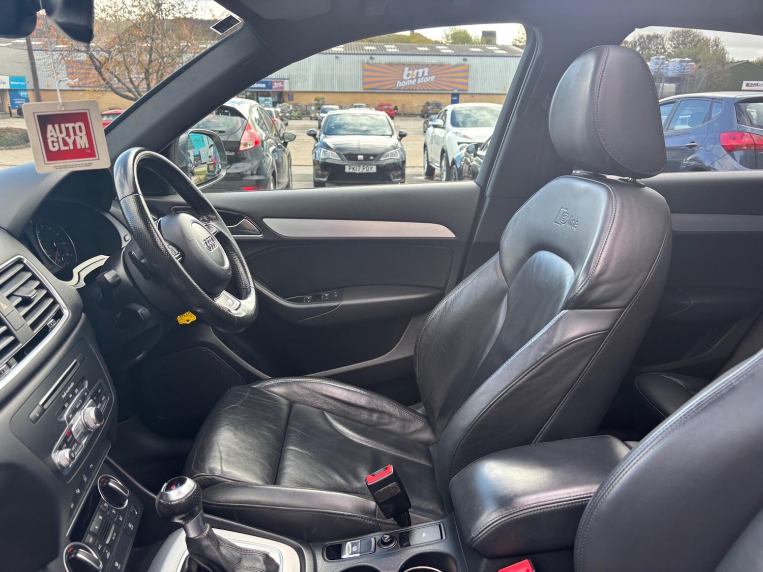 Used Audi Q3 2015 for sale - 76336839: Photo 14