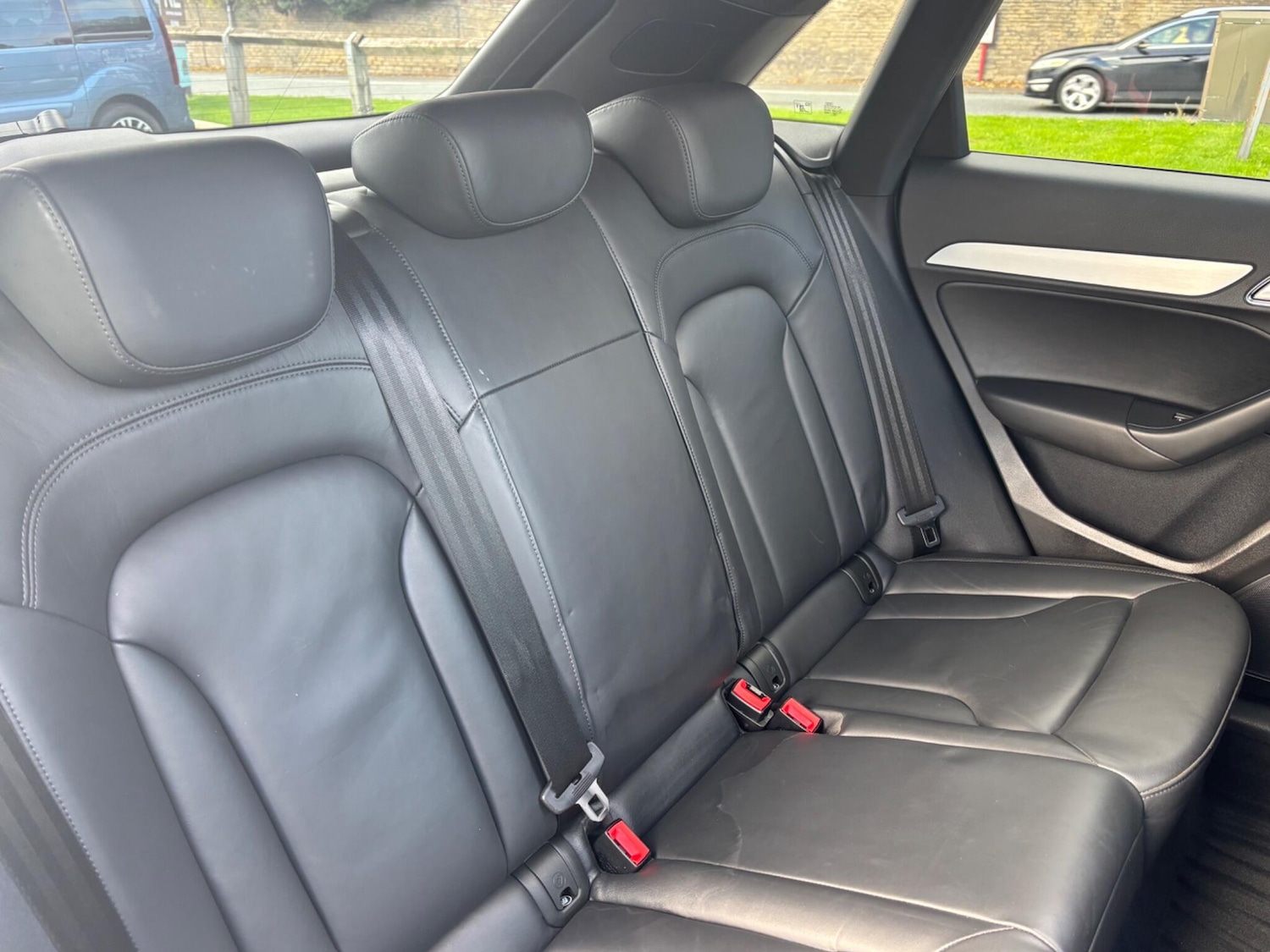 Used Audi Q3 2015 for sale - 76336839: Photo 20