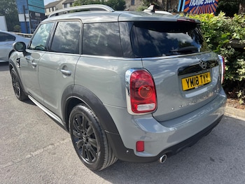 Used MINI Countryman 2018 for sale - 76099504: Photo