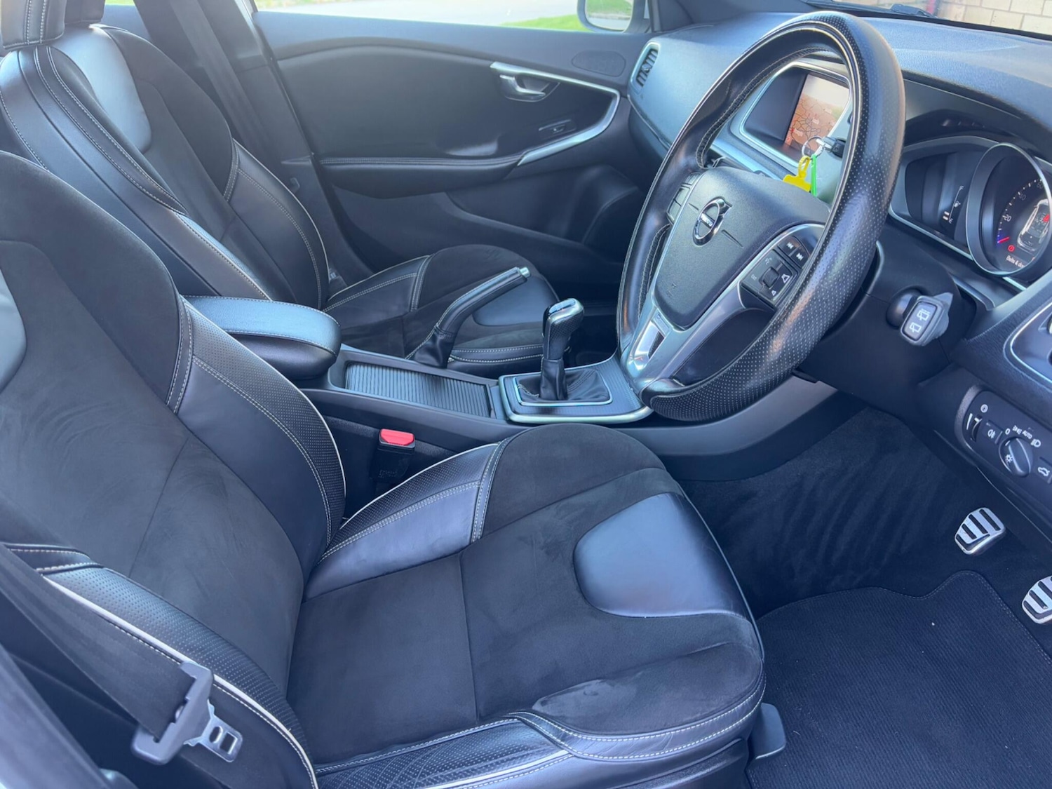 Used Volvo V40 2018 for sale - 76996148: Photo 12