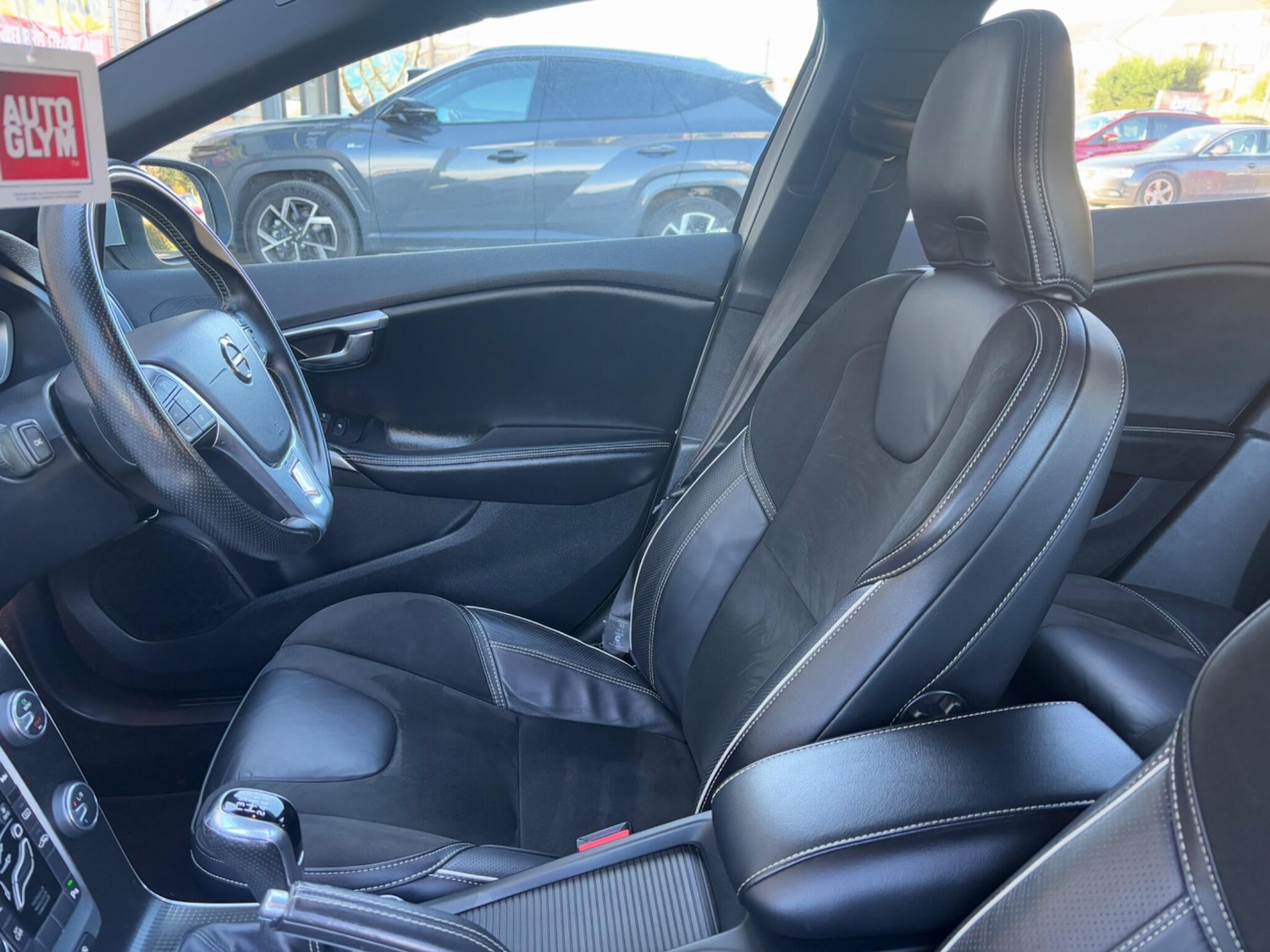 Used Volvo V40 2018 for sale - 76996148: Photo 15