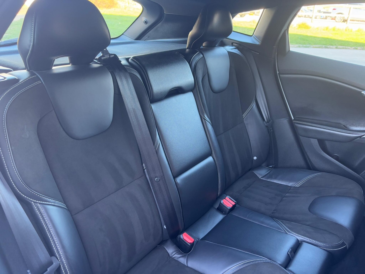 Used Volvo V40 2018 for sale - 76996148: Photo 17