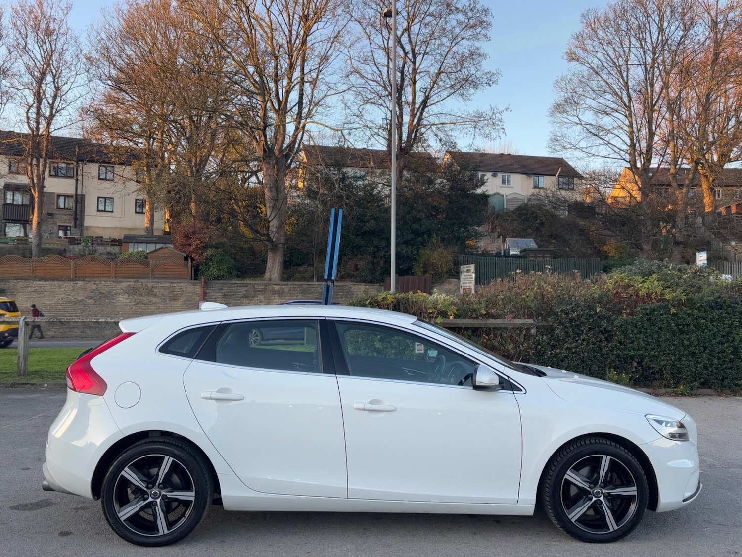 Used Volvo V40 2018 for sale - 76996148: Photo 4