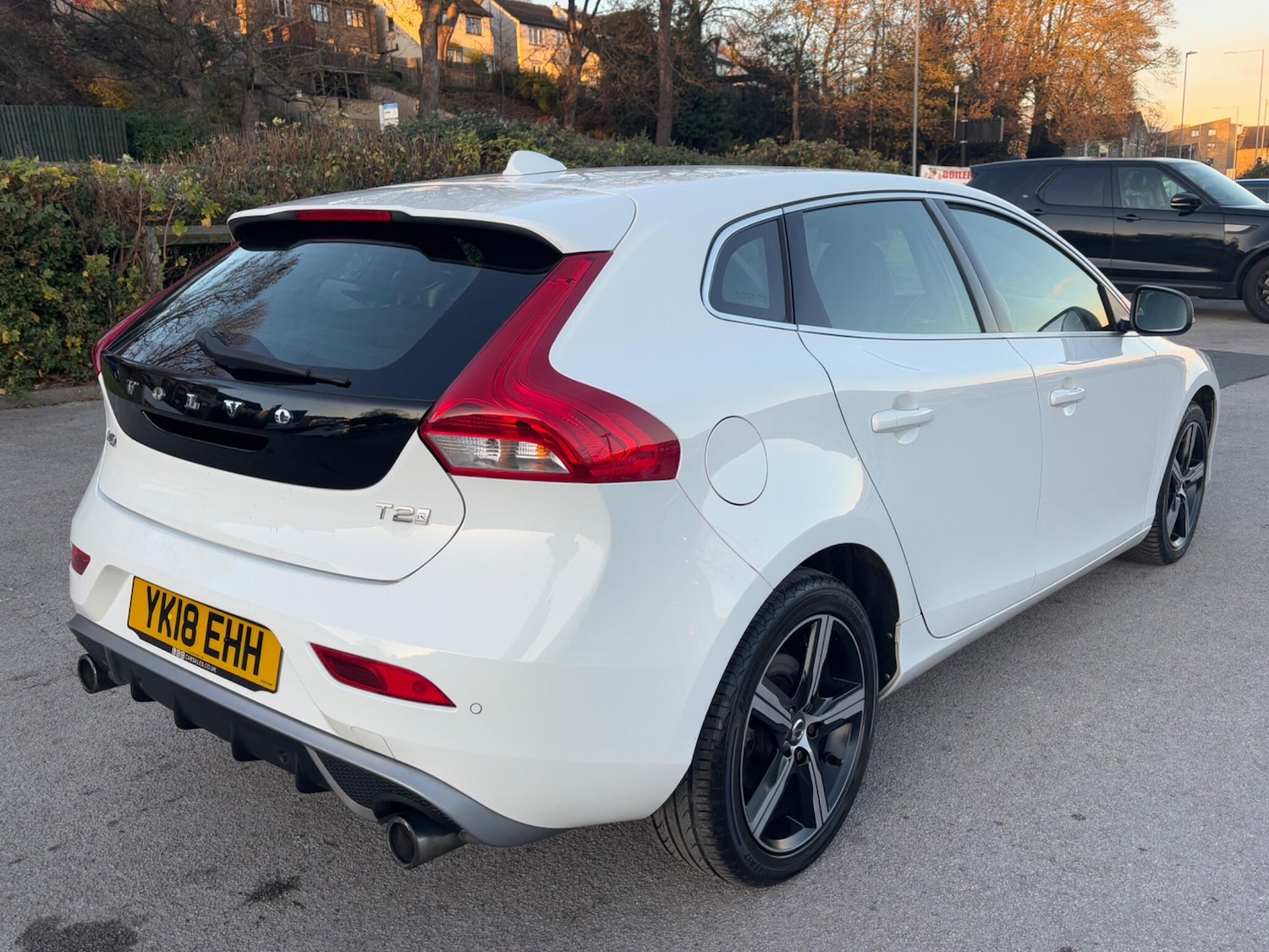 Used Volvo V40 2018 for sale - 76996148: Photo 5