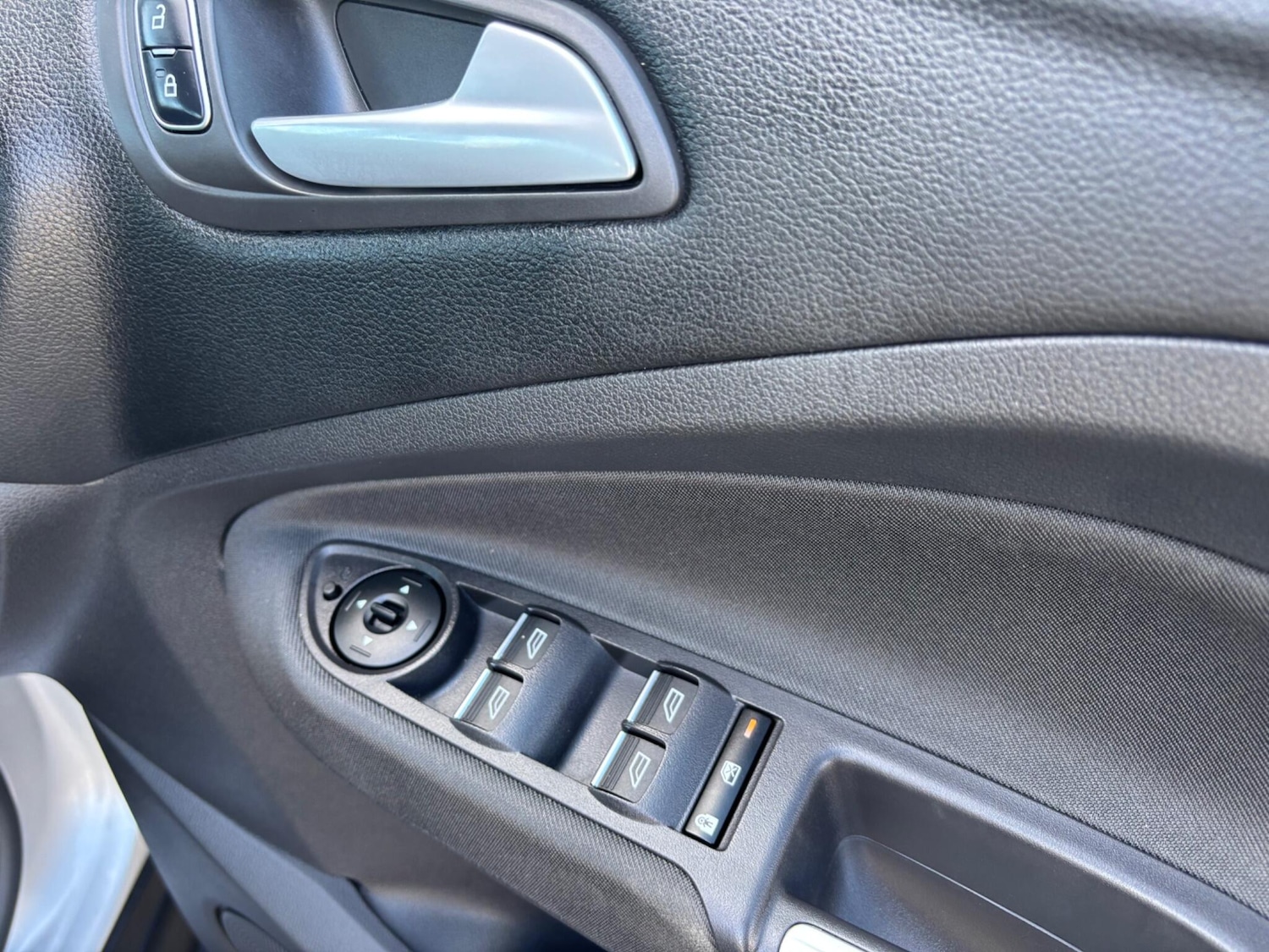 Used Ford C-Max 2017 for sale - 78018923: Photo 19