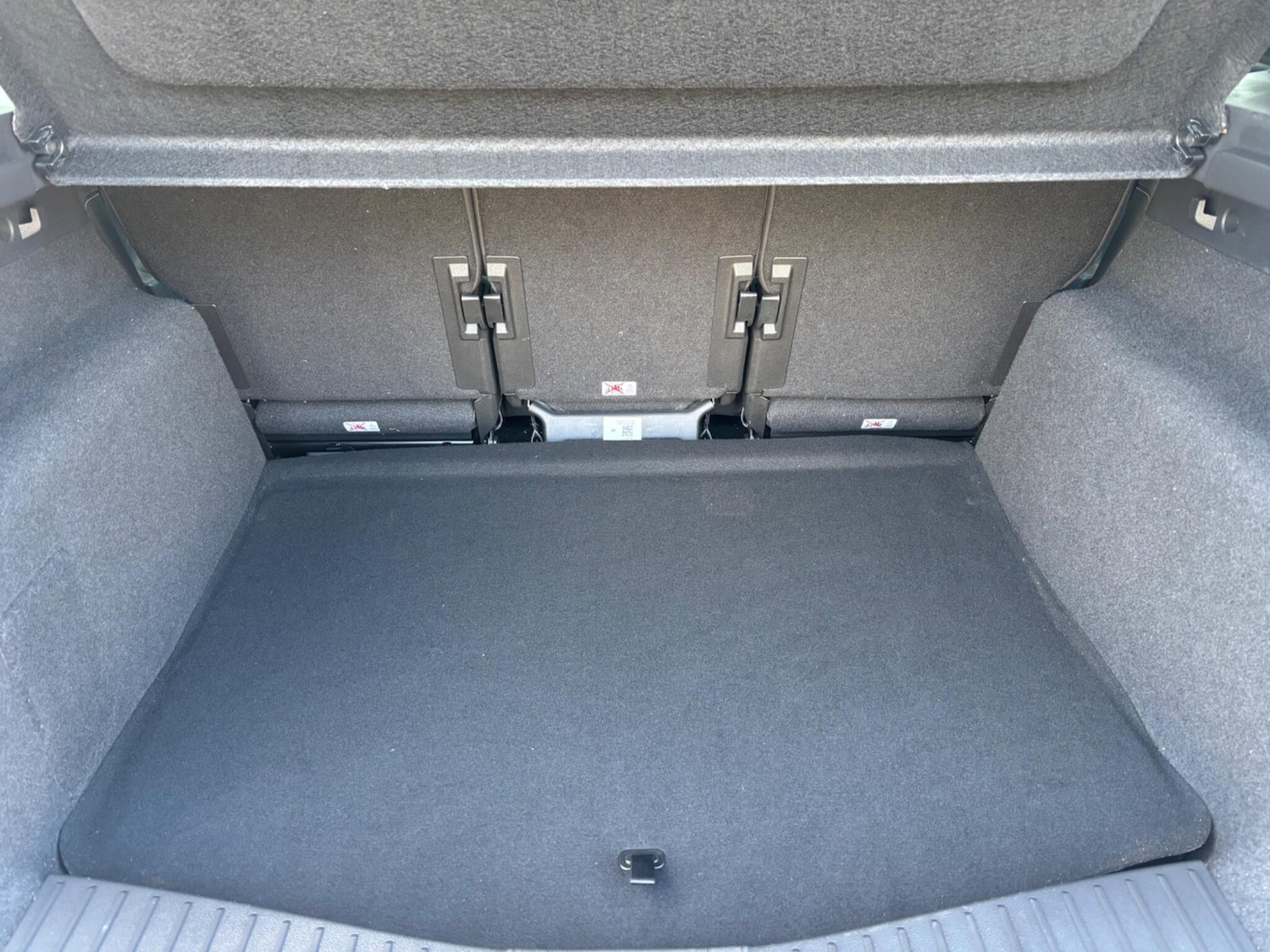 Used Ford C-Max 2017 for sale - 78018923: Photo 28