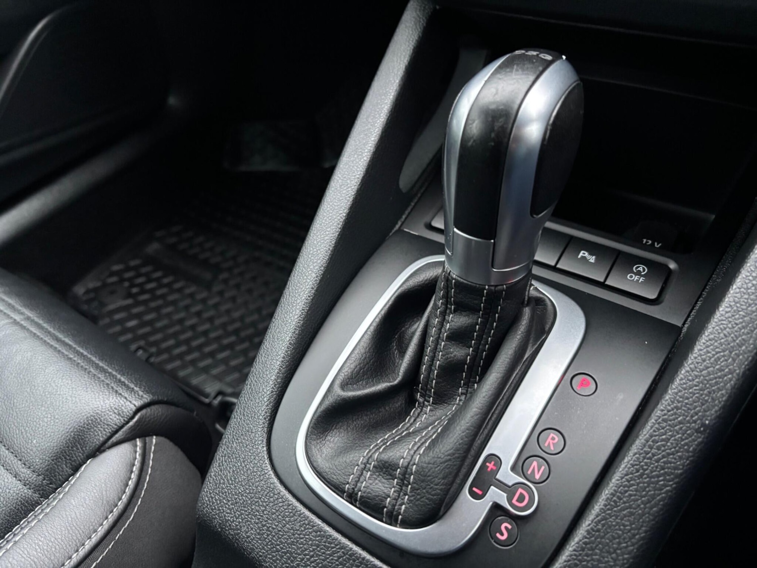 Used Volkswagen Scirocco for sale - 77439856: Photo 16