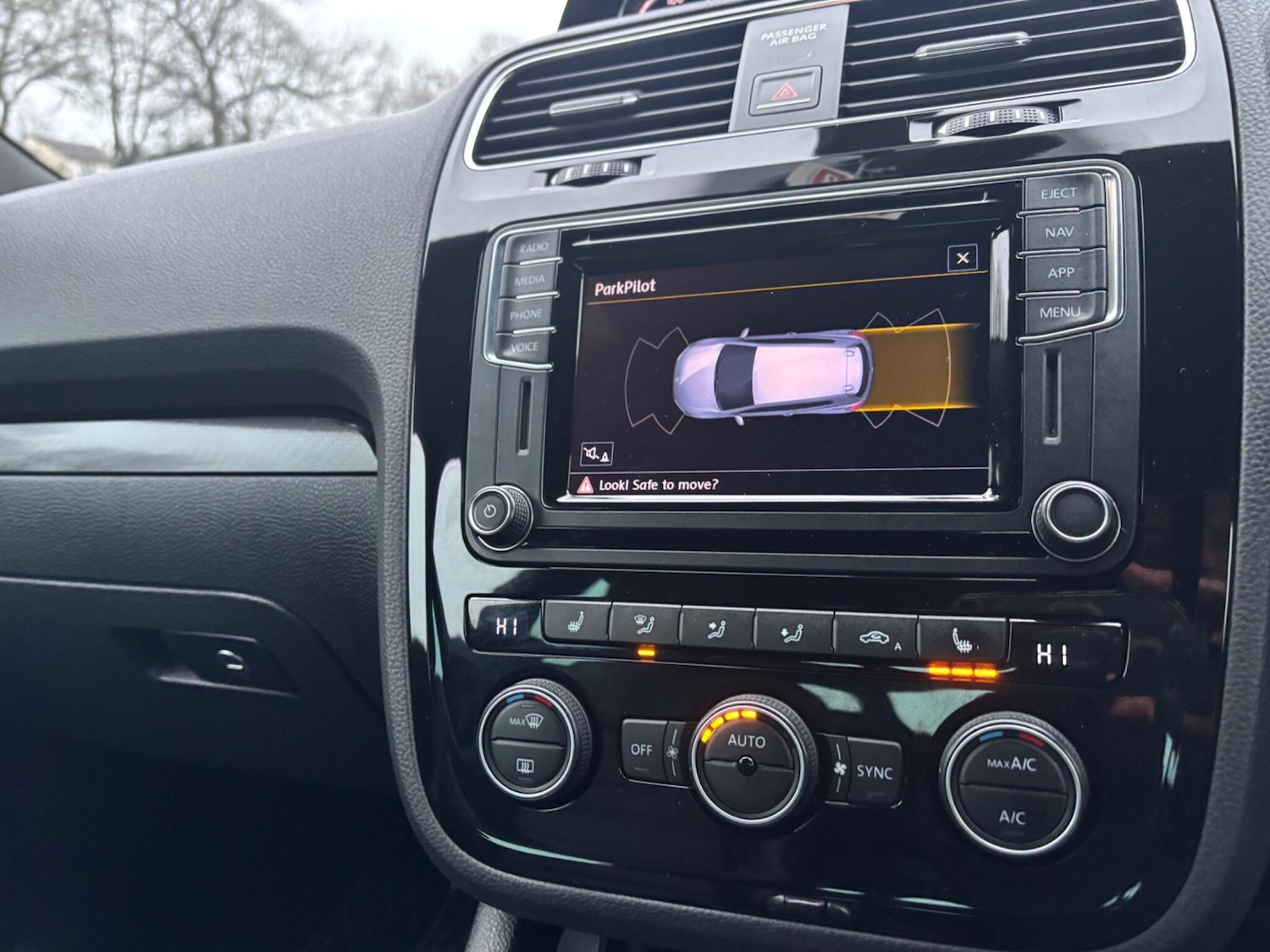 Used Volkswagen Scirocco for sale - 77439856: Photo 26