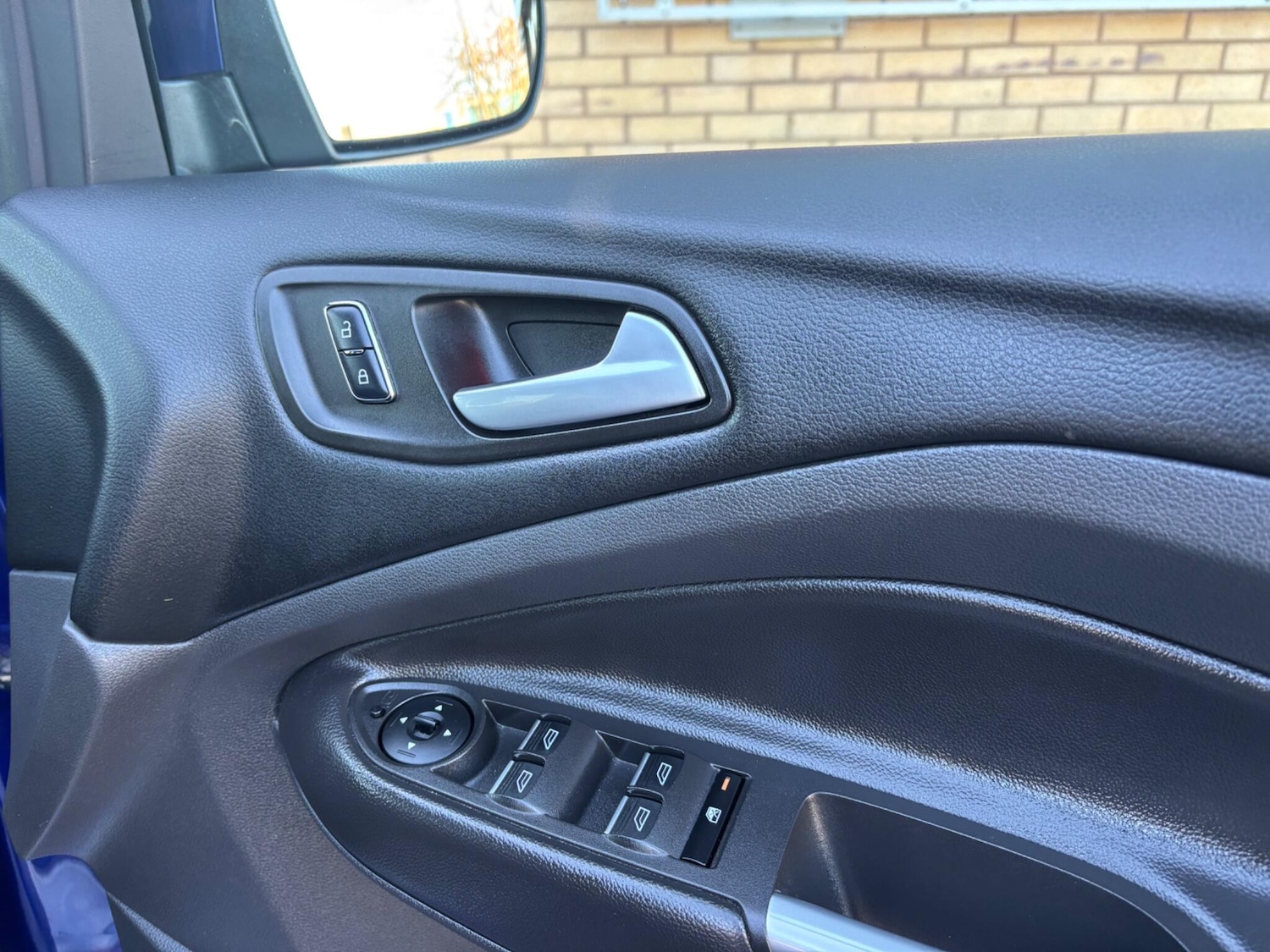 Used Ford Kuga 2016 for sale - 76336745: Photo 27