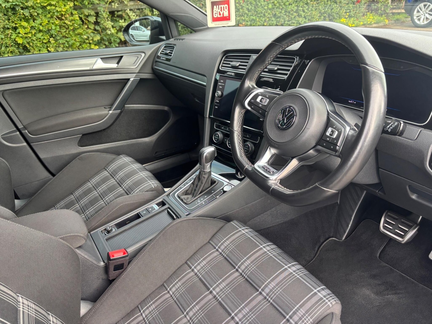 Used Volkswagen Golf 2019 for sale - 76059400: Photo 15