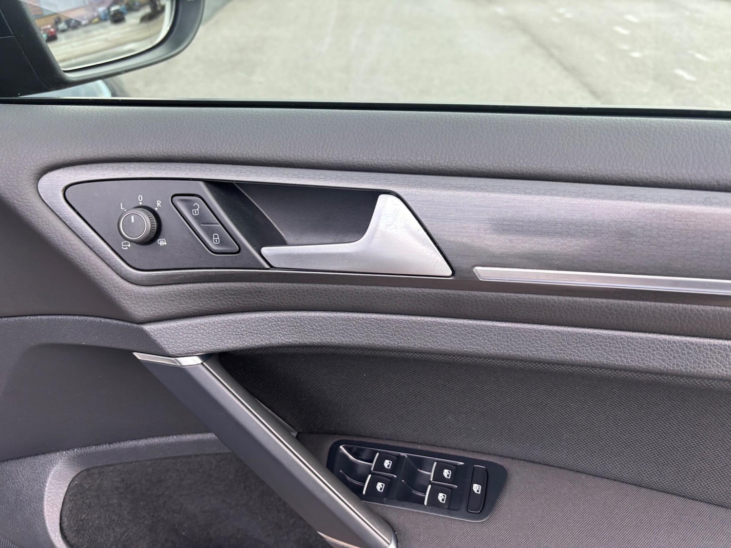 Used Volkswagen Golf 2019 for sale - 76059400: Photo 27