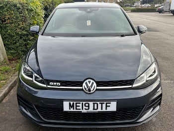 Used Volkswagen Golf 2019 for sale - 76059400: Photo