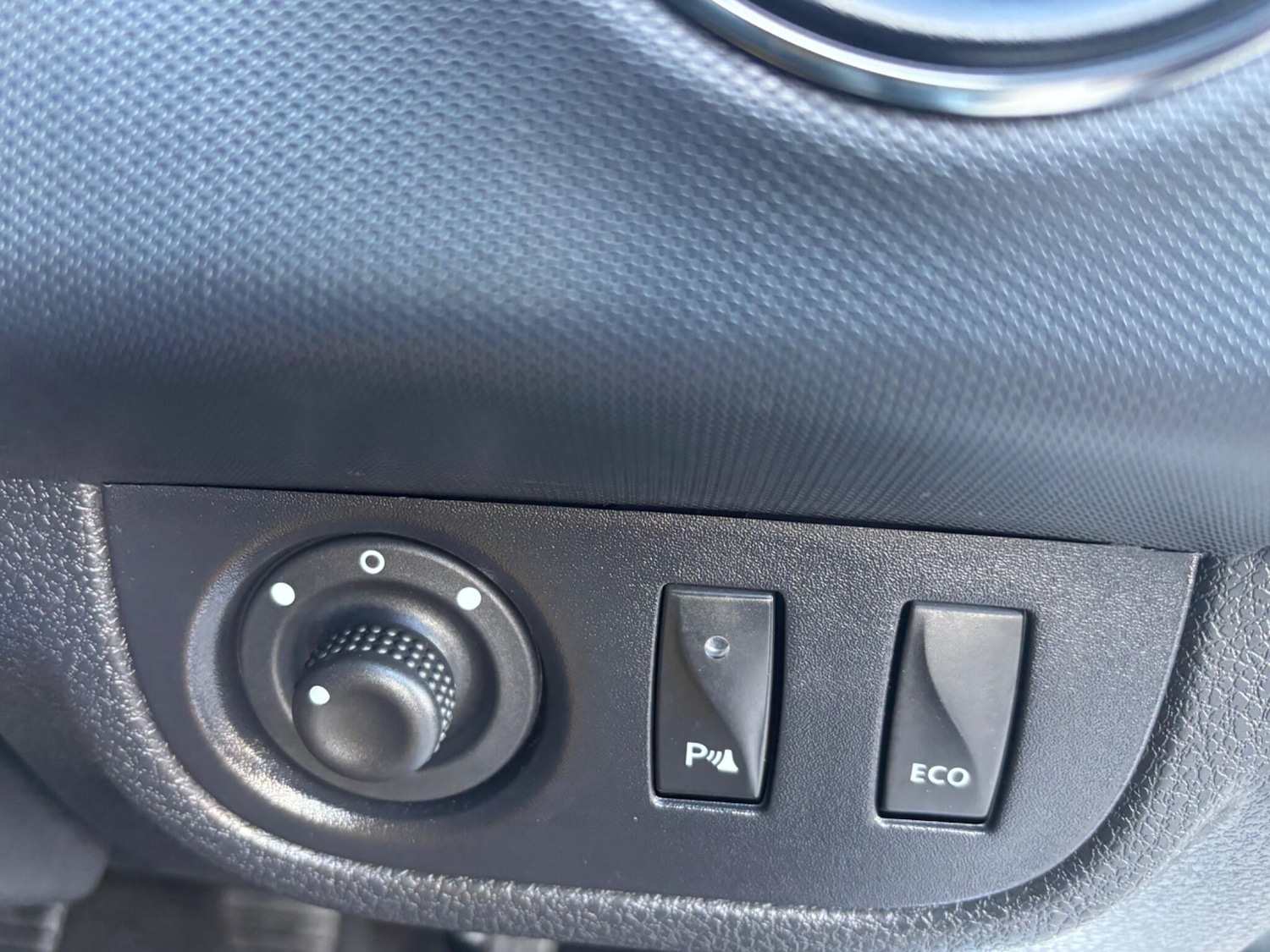 Used Dacia Sandero Stepway 2020 for sale - 76780667: Photo 16