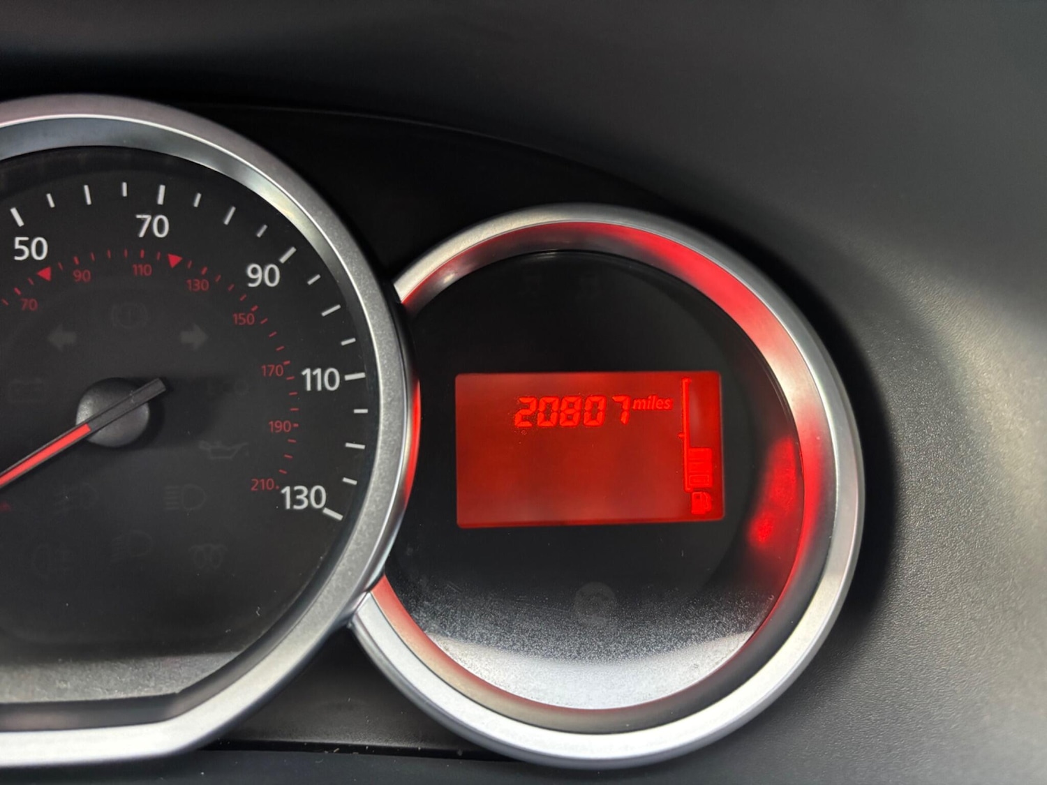 Used Dacia Sandero Stepway 2020 for sale - 76780667: Photo 24