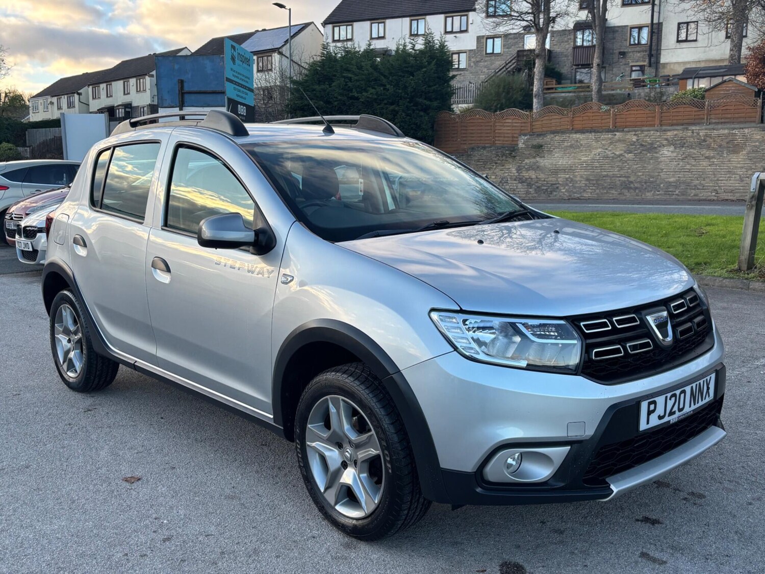 Used Dacia Sandero Stepway 2020 for sale - 76780667: Photo 3