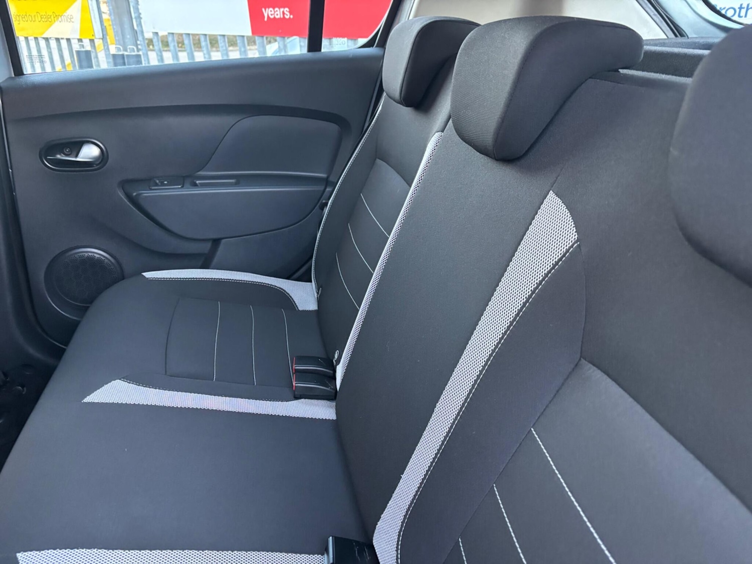 Used Dacia Sandero Stepway 2020 for sale - 76780667: Photo 34