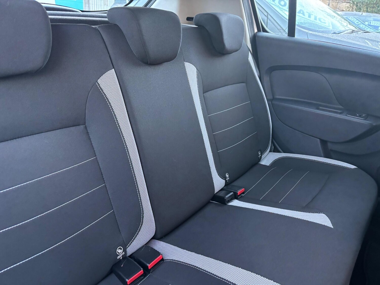 Used Dacia Sandero Stepway 2020 for sale - 76780667: Photo 36