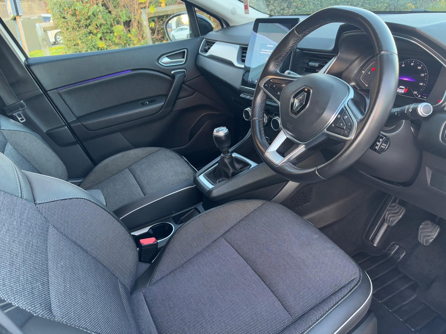 Used Renault Captur 2020 for sale - 76607043: Photo 10