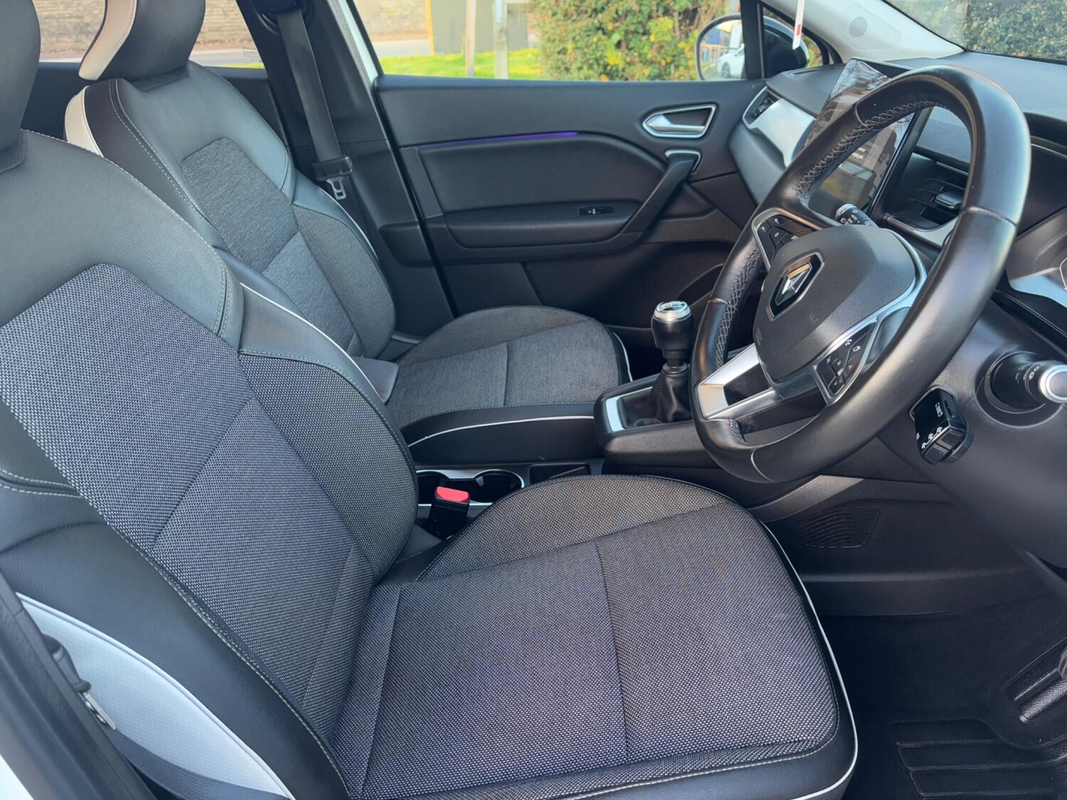 Used Renault Captur 2020 for sale - 76607043: Photo 11